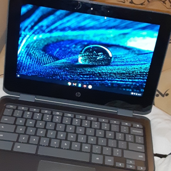 HP Chromebook 14 - Picture 2 of 3